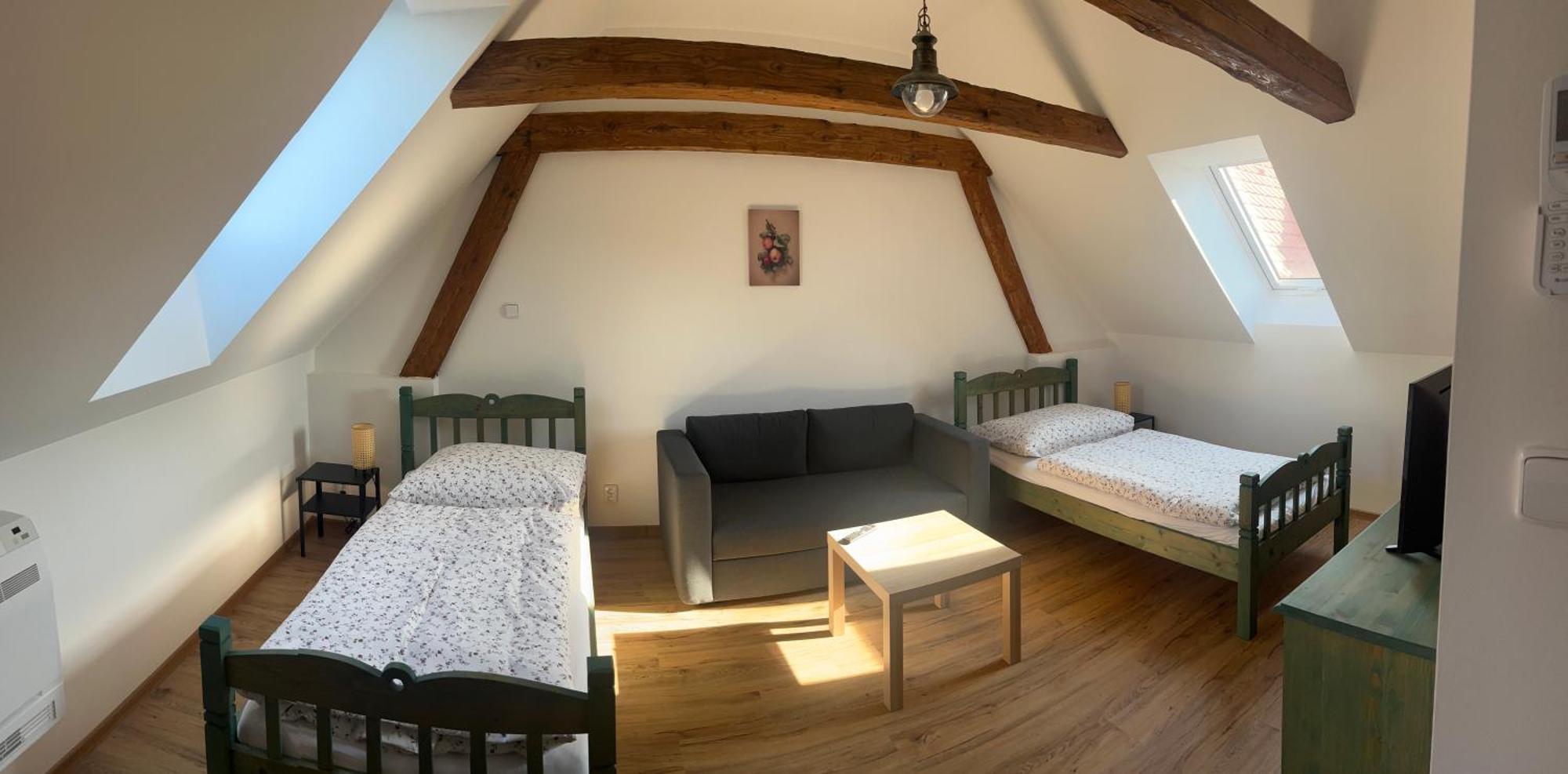 Apartmany Statek Bezdedice Hostomice Ngoại thất bức ảnh